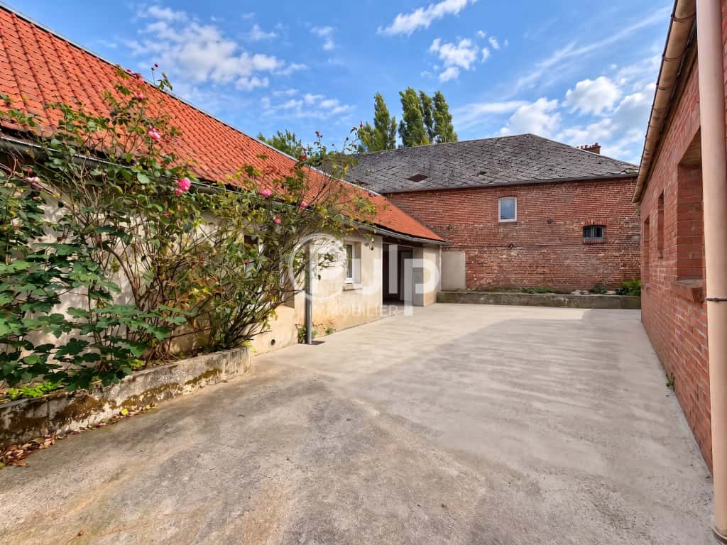 Maison de ville style corps de ferme - Bien rare à Beaurains