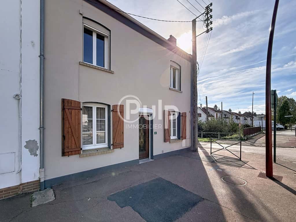 Maison avec jardin et garage au cœur de Hesdin-la-Forêt
