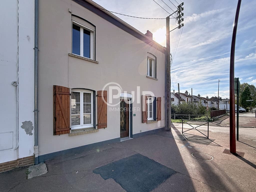 Maison avec jardin et garage au cœur de Hesdin-la-Forêt