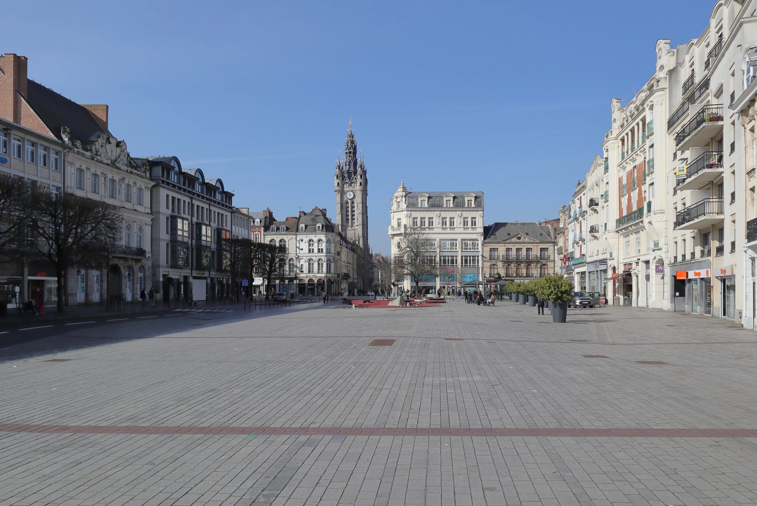 douai