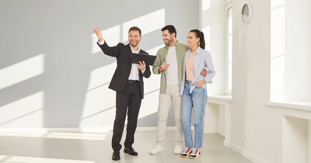 Visiter un logement en octobre-novembre : ces défauts que l'été vous cachait