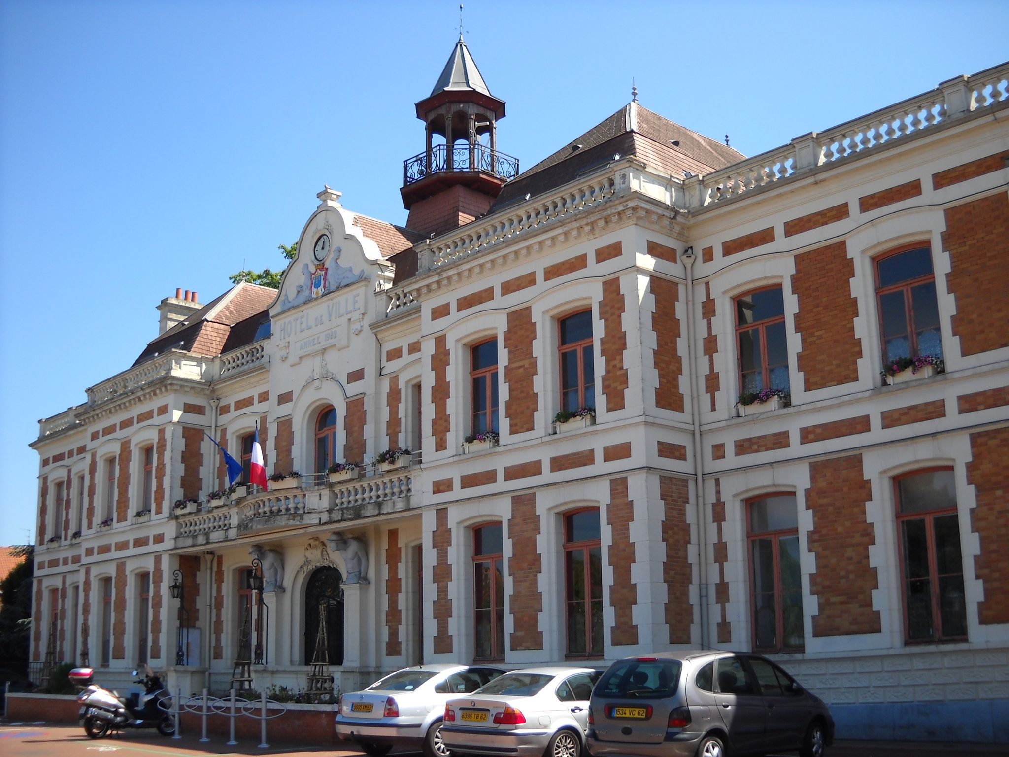 L'hôtel de ville de Carvin