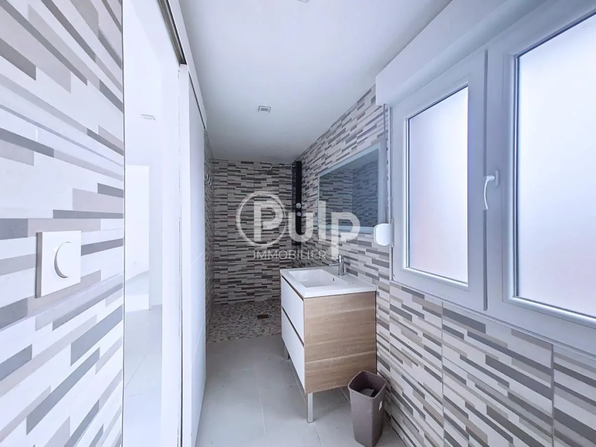 Une villa lumineuse à Seclin avec terrasse privative pour moins de 235 000 € - Photo 5