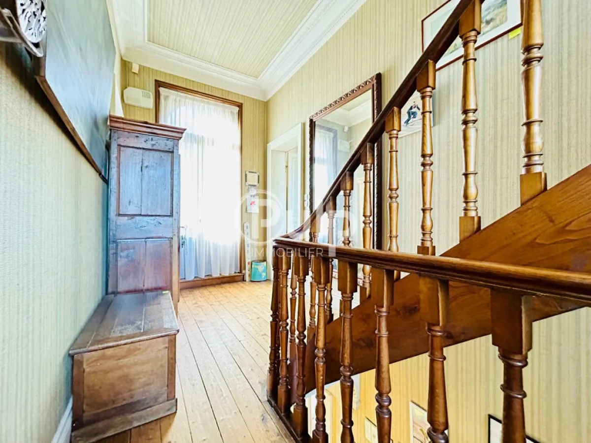 Une maison bourgeoise à Arras : cachet et volume pour moins de 495 000 € - Photo 7