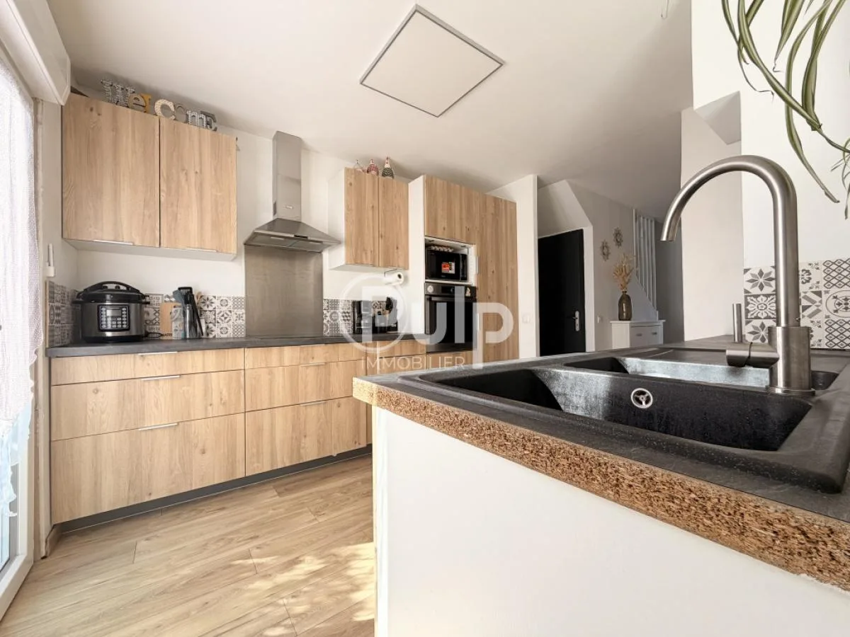 Une maison familiale lumineuse à Saint Laurent Blangy pour 249 900 € - Photo 6