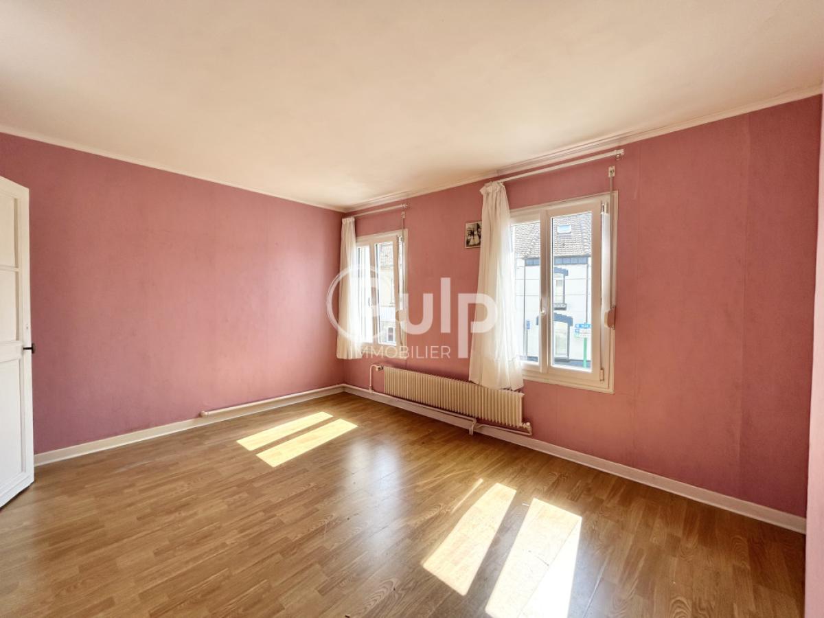Maison 5 pièces 90 m² · à Isbergues · 90 m² · 104 270 €