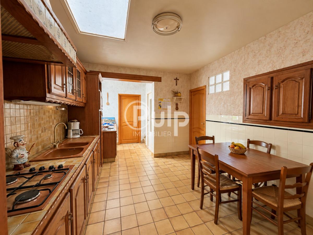 Maison 7 pièces 139 m² · à Neuville-Saint-Vaast · 139 m² · 304 500 €