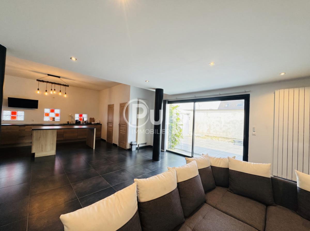 Maison 6 pièces 119 m² · à Vendin-le-Vieil · 119 m² · 171 200 €